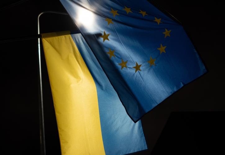Πολωνία: Συγκεντρώθηκαν 6,5 δισ. δολάρια για την ενίσχυση της Ουκρανίας