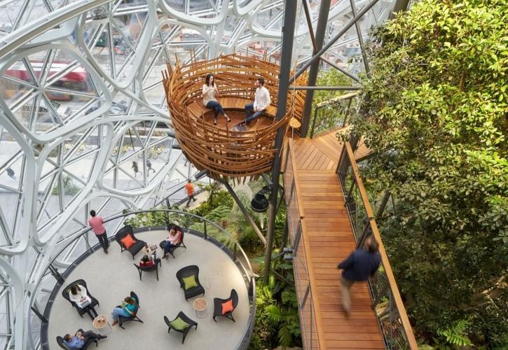 The Spheres: Τα σφαιρικά γραφεία της Amazon στο Σιάτλ σε μεταφέρουν στον Αμαζόνιο