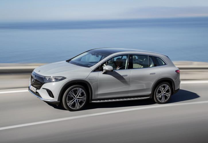 Mercedes EQS SUV: Η ναυαρχίδα των ηλεκτρικών SUV