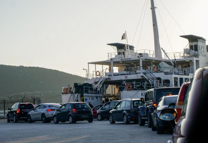 Κορυφώνεται η έξοδος των εκδρομέων του Πάσχα - Τα μέτρα της ΕΛ.ΑΣ για τις οδικές μετακινήσεις