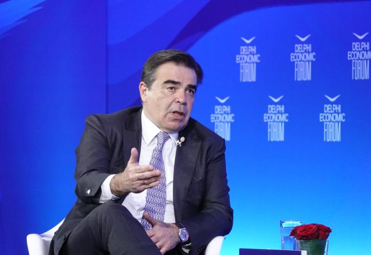 Σχοινάς: To ενδεχόμενο ενός ευρωπαϊκού στρατού δεν είναι πια τόσο μακριά