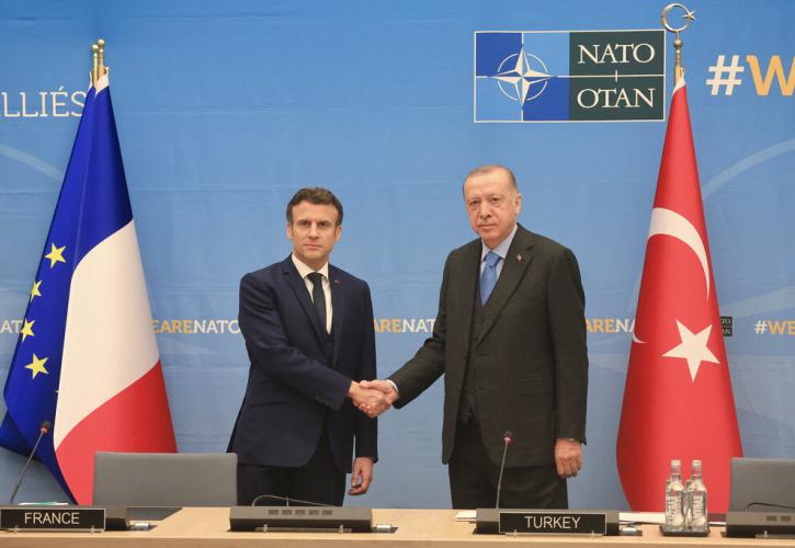 Τηλεφωνική επικοινωνία Ερντογάν - Μακρόν