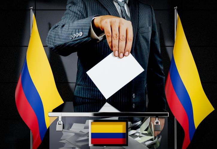 Κολομβία - Εκλογές: Βρέθηκε μικρόφωνο κρυμμένο σε γραφείο του υποψήφιου Φεντερίκο Γκουτιέρες