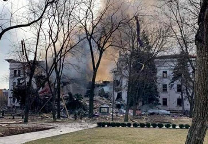 Ουκρανία: Χτυπήθηκε καταφύγιο σε χωριό, 30 παγιδευμένοι