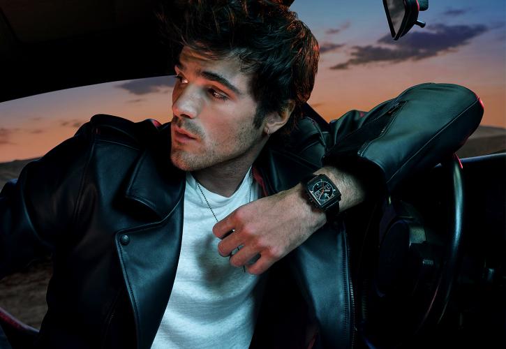 Η TAG Heuer ανέστησε τη σκοτεινή εκδοχή του ρολογιού του Steve McQueen