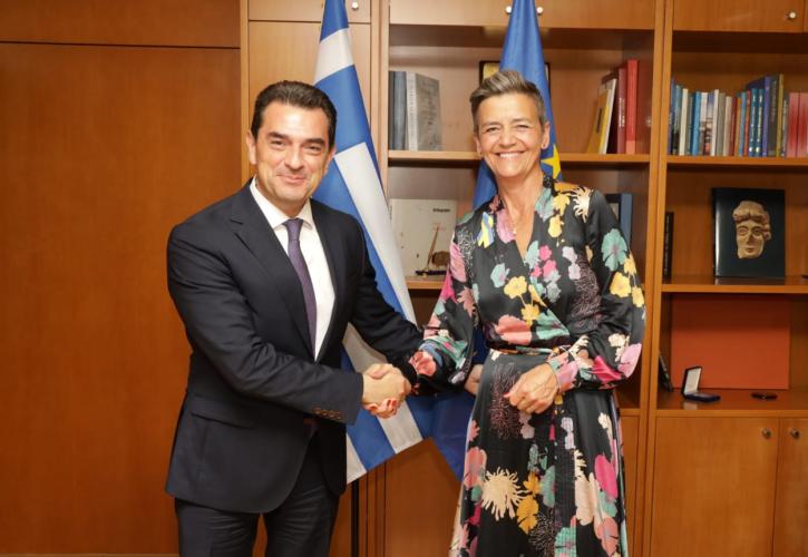 Σκρέκας σε Βεστάγκερ: Πάνω από 50% η συμμετοχή των ΑΠΕ στο ενεργειακό μείγμα έως τα τέλη του έτους