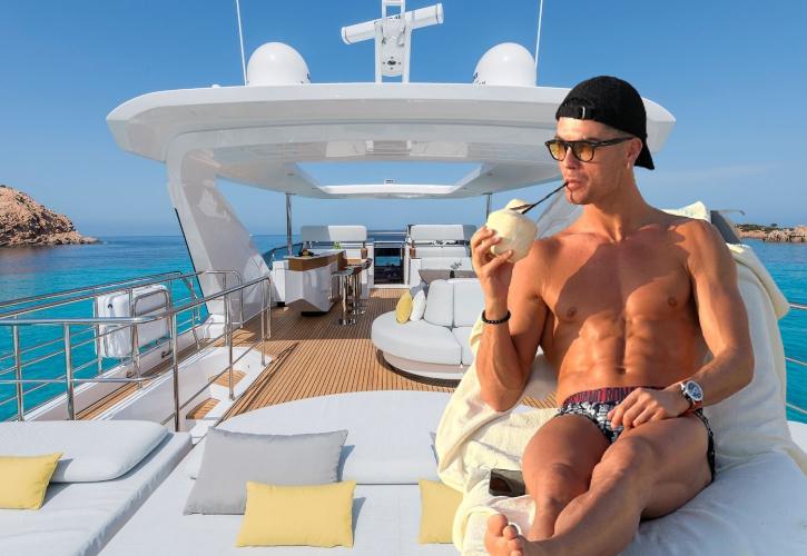 Οι διακοπές του Cristiano Ronaldo στο πολυτελές γιοτ των 7 εκατ. ευρώ