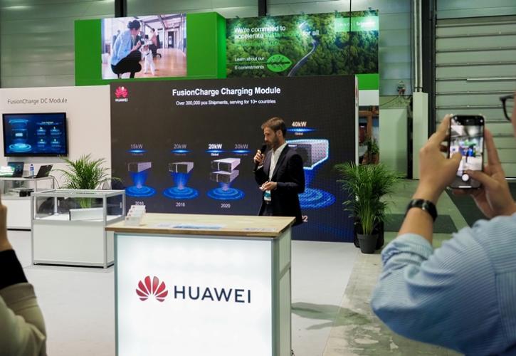 Huawei: Ήπια άνοδος 1,4% στα έσοδα του β΄τριμήνου