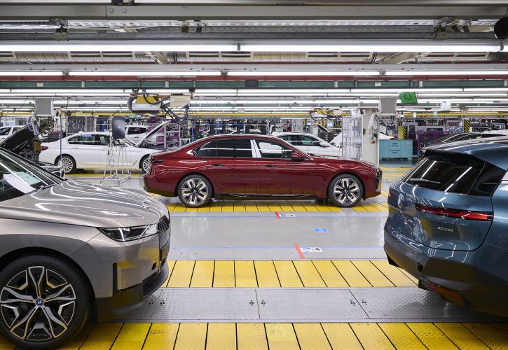 Η BMW επενδύει 1,7 δισ. δολάρια για την ηλεκτροκίνηση στις ΗΠΑ