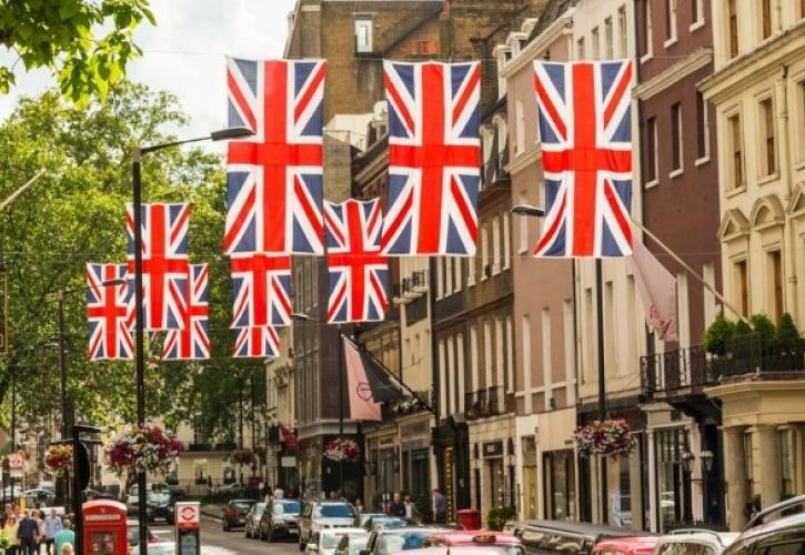 Βρετανία: Σε υψηλό 4 δεκαετιών ο πληθωρισμός, άνω των εκτιμήσεων, τον Ιούλιο