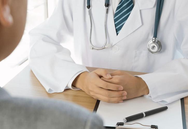 Σχεδόν 300 εκατ. άνθρωποι στον κόσμο ζουν με μία σπάνια ασθένεια