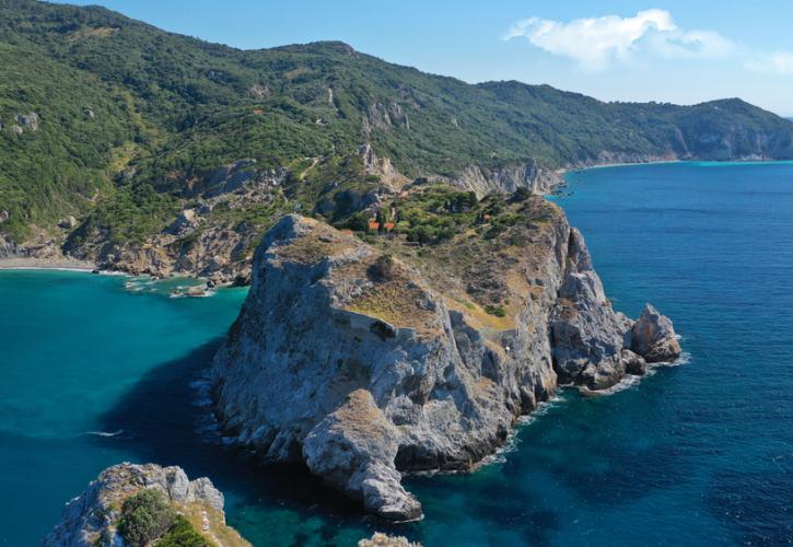Προσάραξη ιστιοφόρου στη Σκιάθο