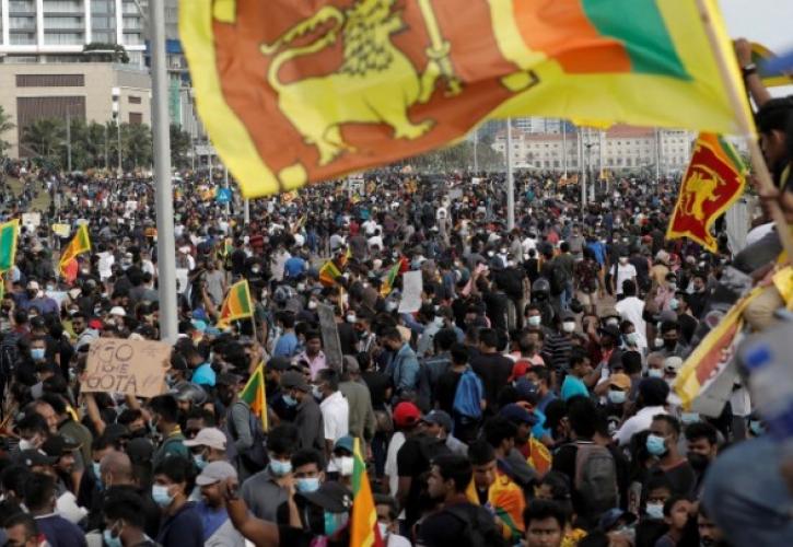 Σρι Λάνκα: Ο πρόεδρος Ράνιλ Βικρεμεσίγκε δηλώνει ότι η συμφωνία με το ΔΝΤ αναβάλλεται ως τον Σεπτέμβριο