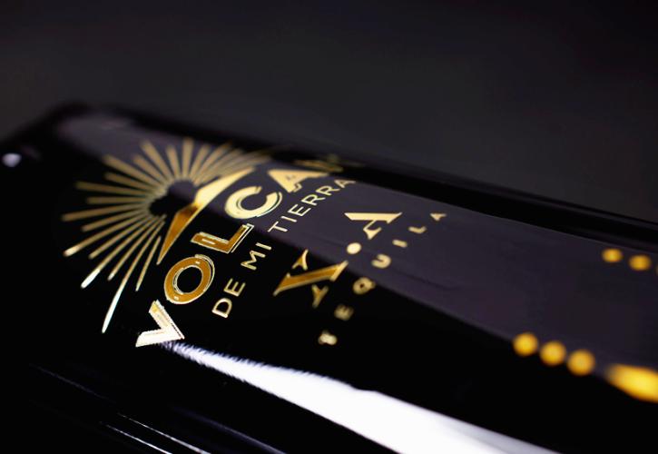 Ο οίκος της Louis Vuitton λανσάρει μια ultra-premium τεκίλα