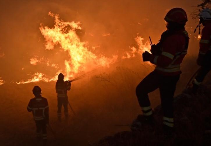 Πορτογαλία: Αναζωπυρώθηκε η πυρκαγιά στον εθνικό δρυμό της Σέρα ντα Εστρέλα