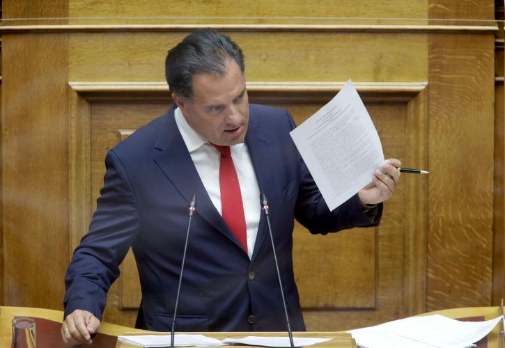 Γεωργιάδης: Αποδεκτή η τροπολογία ΣΥΡΙΖΑ για τα ναυπηγεία Ελευσίνας - Υπερψηφίστηκε το ν/σ