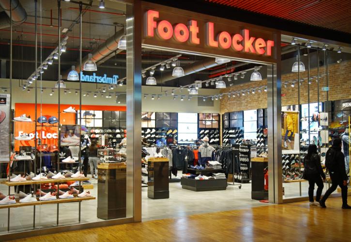 Foot Locker: Καταβαράθρωση 25% για τη μετοχή αφού έχασε τις προβλέψεις του α' τριμήνου