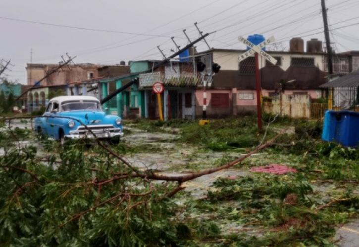 Κούβα: Χωρίς ρεύμα μετά το χτύπημα του κυκλώνα Ίαν
