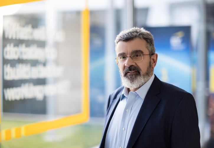 Παπάζογλου (ΕΥ): Η προσέλκυση ξένων επενδύσεων απαραίτητη προϋπόθεση για να επανέλθει η χώρα σε υψηλούς και βιώσιμους ρυθμούς ανάπτυξης