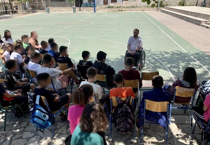 «Μαθαίνω να βλέπω τον Άνθρωπο»