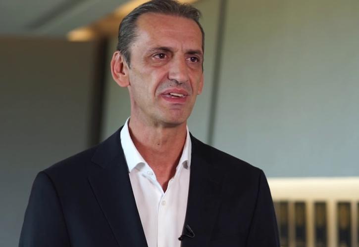 Βασίλης Σταύρου: Στον όμιλο του Γ. Βάλβη ο πρώην ισχυρός άντρας της ΑΒ Βασιλόπουλος – Τα σχέδια για το premium νερό των Καρπαθίων