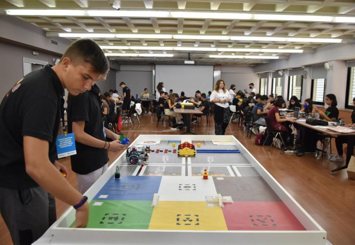 Το εισιτήριο για την Παγκόσμια Ολυμπιάδα Ρομποτικής 2022 έλαβαν 8 ελληνικές ομάδες