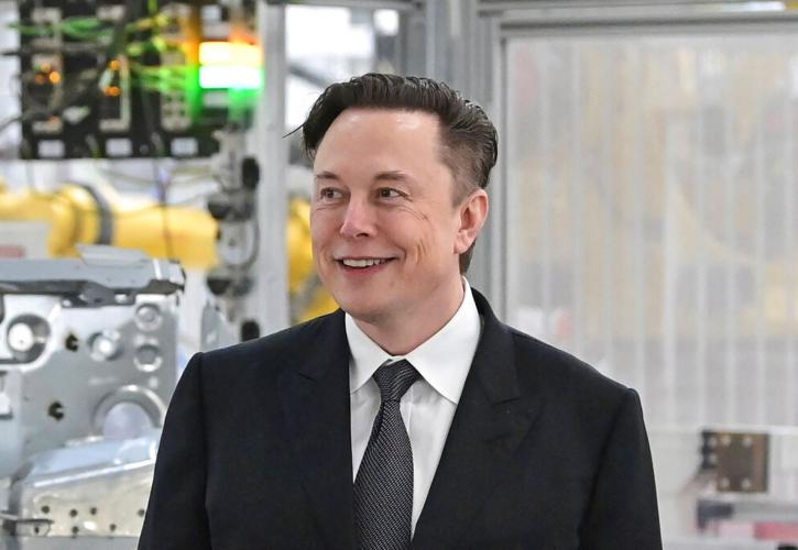 Μασκ στους υπαλλήλους της Tesla: «Μην επηρεάζεστε από την τρέλα του χρηματιστηρίου»