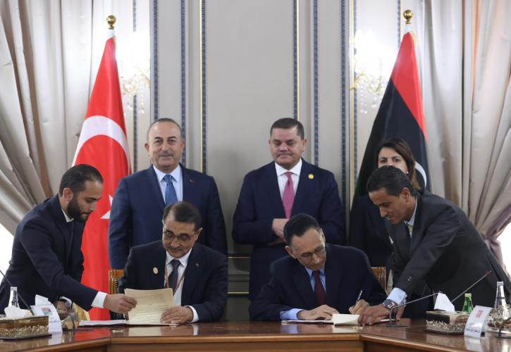 Μνημόνιο συνεργασίας Τουρκίας - Λιβύης για τους υδρογονάνθρακες υπέγραψε ο Τσαβούσογλου