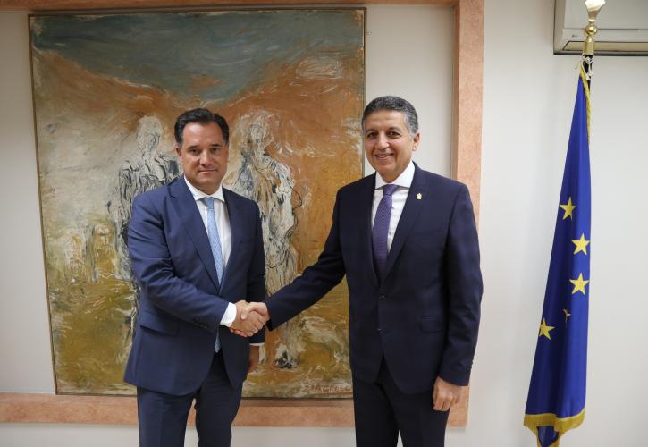 Γεωργιάδης: Η εμβάθυνση των διμερών οικονομικών σχέσεων στη συνάντηση με τον νέο Αιγύπτιο πρέσβη