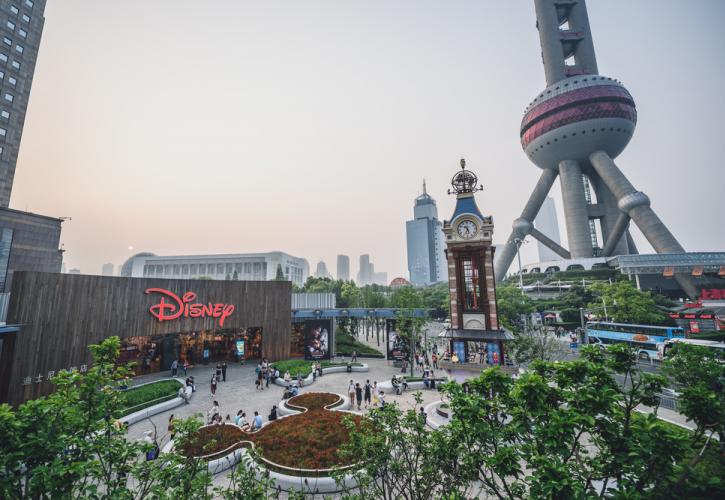 Κίνα: Εγκλωβισμένοι στο πάρκο της Disney οι επισκέπτες λόγω κορονοϊού- Κλειστό μέχρι νεωτέρας