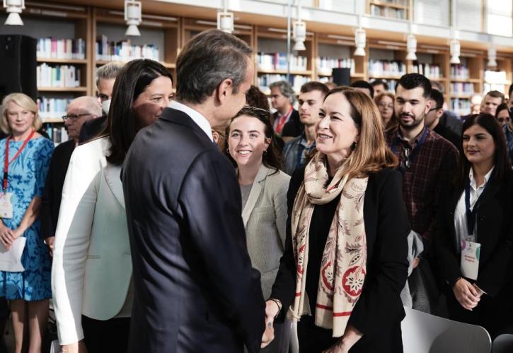 Το Yale στην Αθήνα -Η μάχη του κέντρου -Ο αγώνας του Βίτσα για τον επιχειρηματία