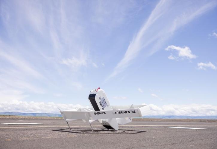 Η Amazon ετοιμάζει drone για παραδόσεις που θα μπορεί να πετά υπό βροχή