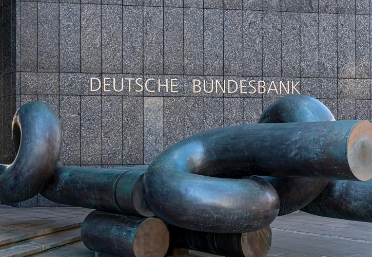 «Καμπανάκι» Bundesbank στις γερμανικές τράπεζες για τα μερίσματα