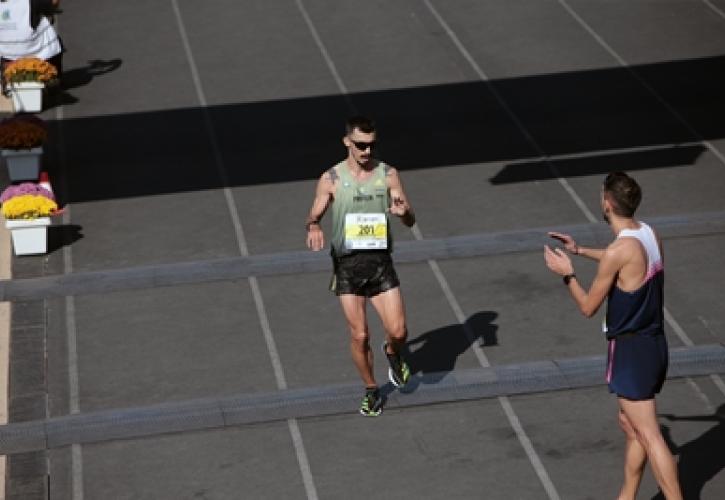 Από τα ξενοδοχεία ως τα μικρά καφέ: Ο Αυθεντικός Μαραθώνιος και η τοπική οικονομία