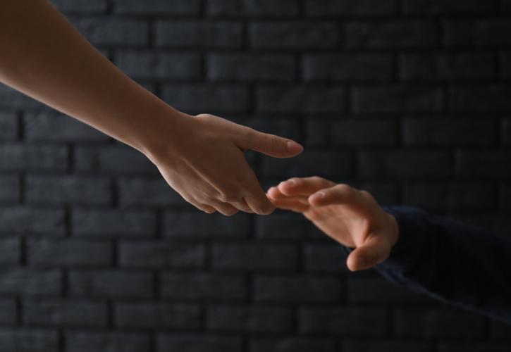 Χαρτί τουαλέτας: Οι Ιάπωνες το χρησιμοποιούν για να αποτρέψουν αυτοκτονίες νέων