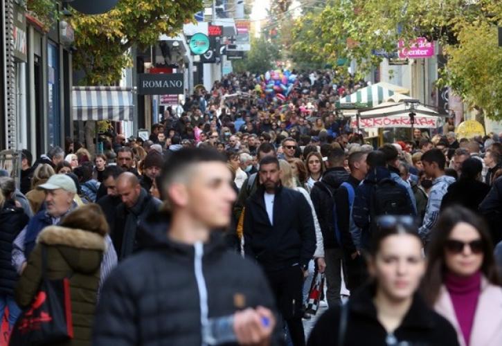 Σε εορταστικούς ρυθμούς από σήμερα αγορά και καταναλωτές - Τονωτική ένεση ρευστότητας για τις εμπορικές επιχειρήσεις