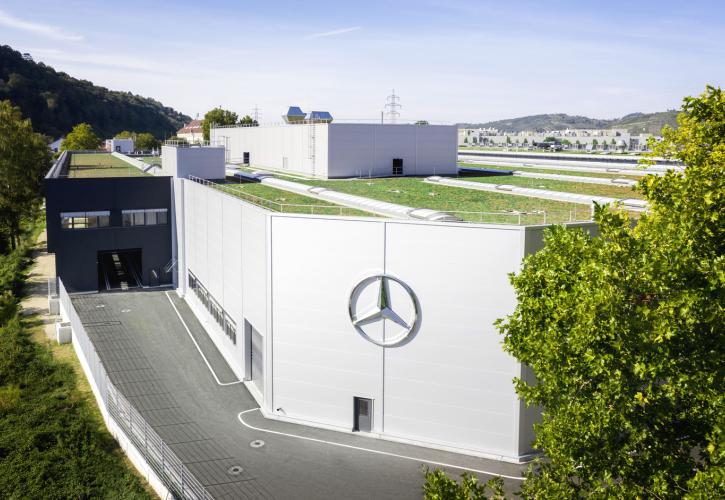 Mercedes: Προετοιμάζεται για την πλήρη μετάβαση στην ηλεκτροκίνηση