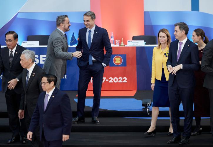 Με τους πρωθυπουργούς του Βιετνάμ και της Ταϊλάνδης συναντήθηκε ο Κ. Μητσοτάκης