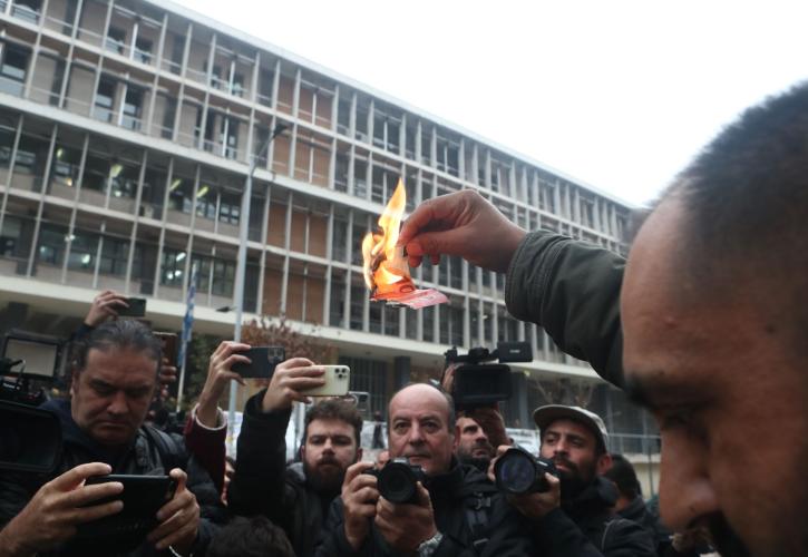 Σε κατ' οίκον περιορισμό ο αστυνομικός που πυροβόλησε τον 16χρονο: Διαφώνησαν εισαγγελέας - ανακριτής