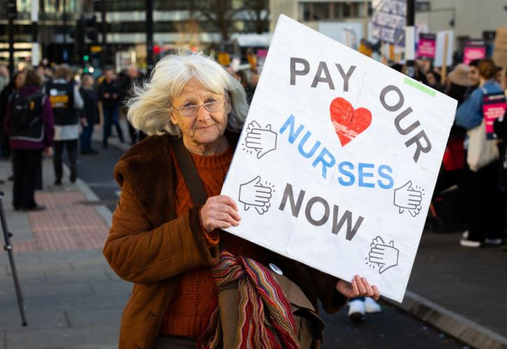 Βρετανία: Απεργούν ξανά οι νοσηλευτές με αίτημα μισθολογικές αυξήσεις