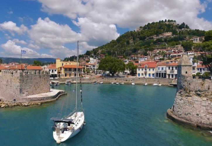 Η Ναύπακτος αναπτύσσεται έχοντας στρέψει το βλέμμα της στη θάλασσα