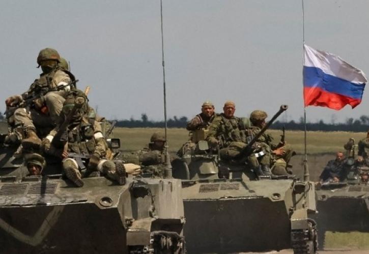 Μεντβέντεφ: Ο στρατός της Ρωσίας μπορεί να χρειαστεί να φθάσει μέχρι το Κίεβο και τη Λβιβ