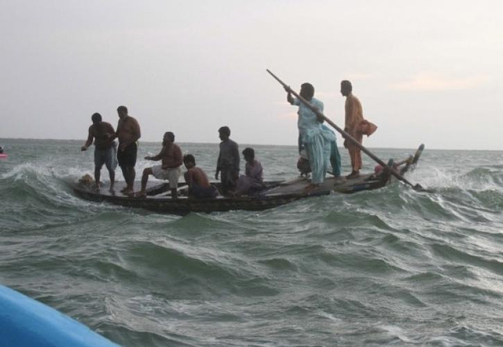 Πακιστάν: Nαυάγιο πλοιαρίου σε λίμνη	- 51 νεκροί, εκ των οποίων 49 παιδιά