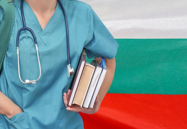 Βουλγαρία: Θα επιμείνει η Κομισιόν να λύσει τη σύμβαση με την Pfizer για την προμήθεια εμβολίων