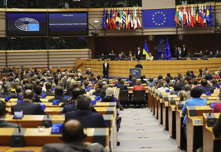 Σύνοδος Κορυφής ΕΕ: «Να αυξήσουμε τις προσπάθειες για στήριξη στην Ουκρανία» διαμηνύει o Σαρλ Μισέλ