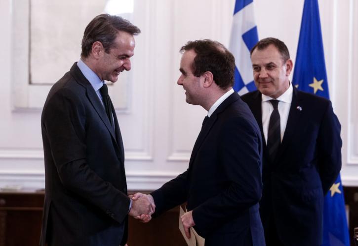 Συνάντηση του Κυρ. Μητσοτάκη με τον υπουργό Άμυνας της Γαλλίας
