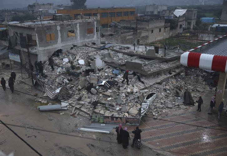 Τουρκία - Σεισμός: Η Ουκρανία στέλνει ομάδα 87 διασωστών - Βοήθεια και από τη Βουλγαρία