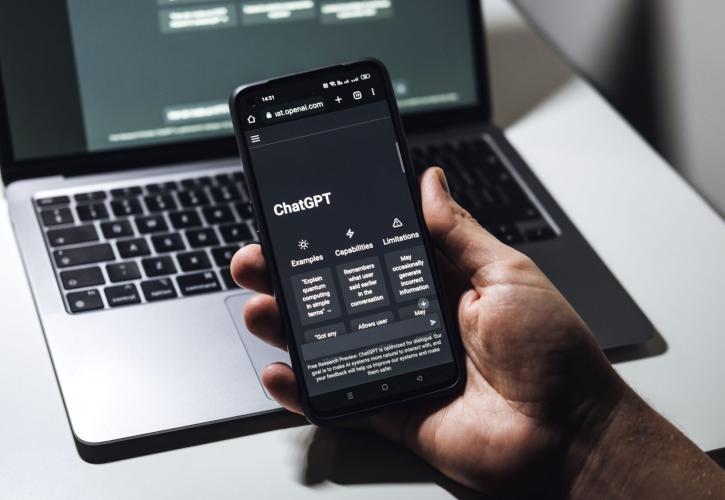 OpenAI: «Πλώρη» για έσοδα ενός δισ. δολαρίων με «όχημα» το διάσημο bot, ChatGPT