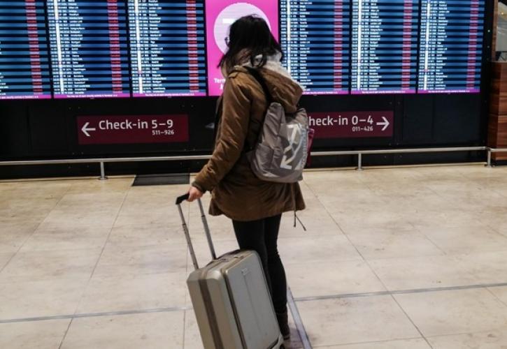 Ακυρώσεις πτήσεων στη Βρετανία: Στα 100 εκατ. στερλίνες υπολογίζεται το κόστος για τις αεροπορικές