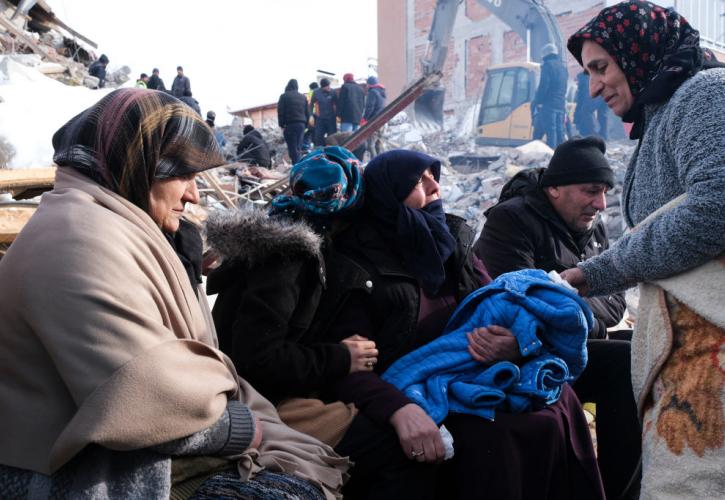 Τουρκία - Συρία: Πάνω από 12.000 τα θύματα των φονικών σεισμών - Δεκάδες χιλιάδες τραυματίες